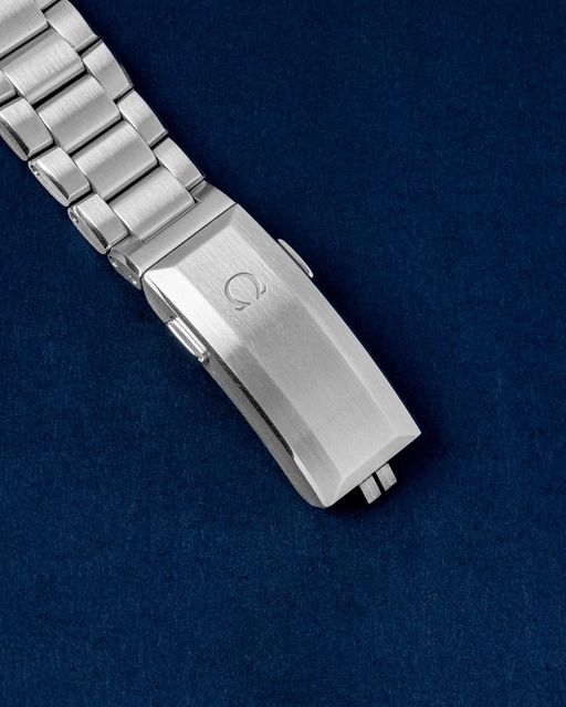 Omega Planet Ocean 215.30.46.21.03.002 Image 4